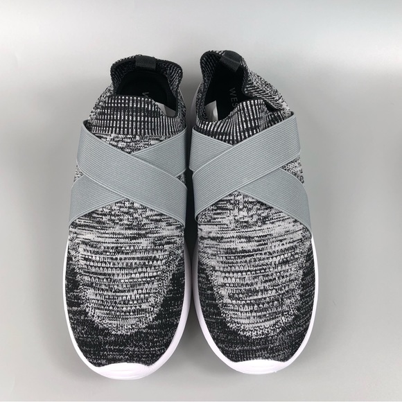 West Loop Women’s Slip-On Sneakers - Picture 4 of 8